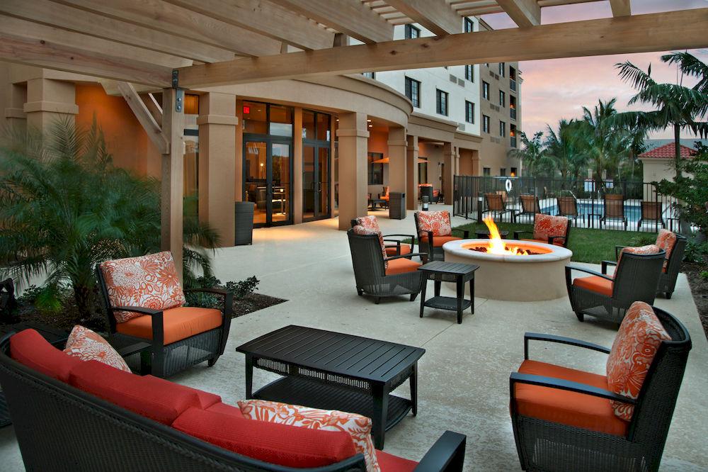 Отель Courtyard By Marriott Стюарт Экстерьер фото