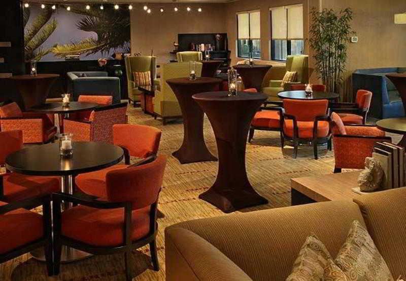 Отель Courtyard By Marriott Стюарт Экстерьер фото